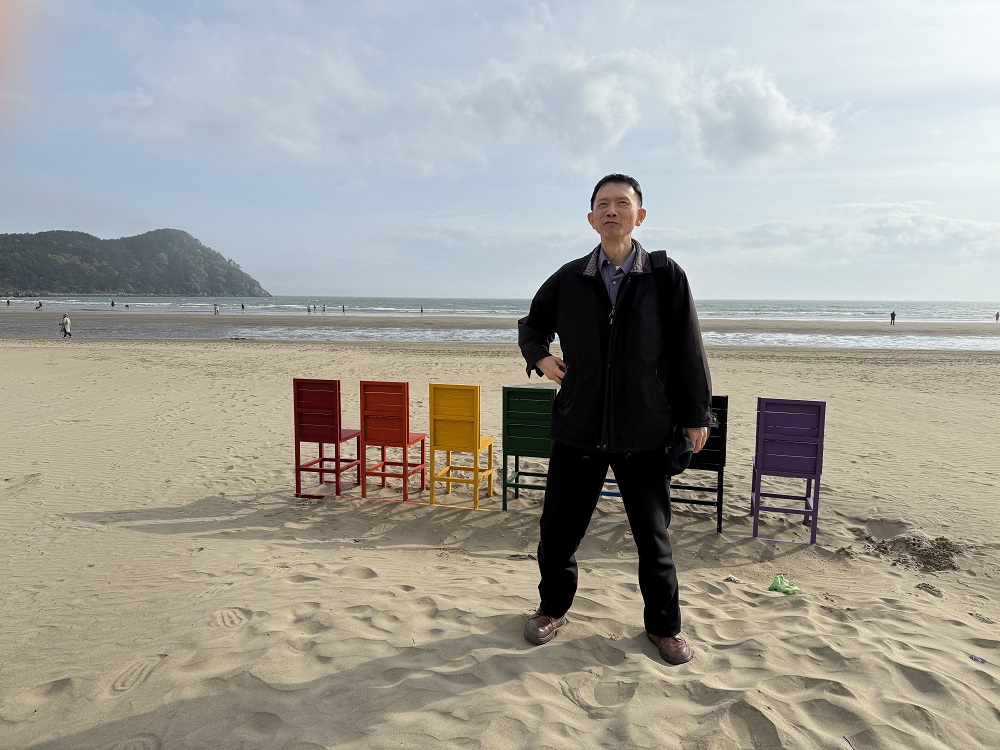 President Hong-Yi Yeh